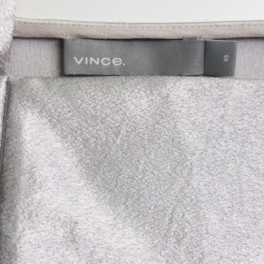 Vince Metallic Satin V-Neck Cami Sleeveless Skinny Strap Camisole Tank Silver XS - Picture 5 of 8